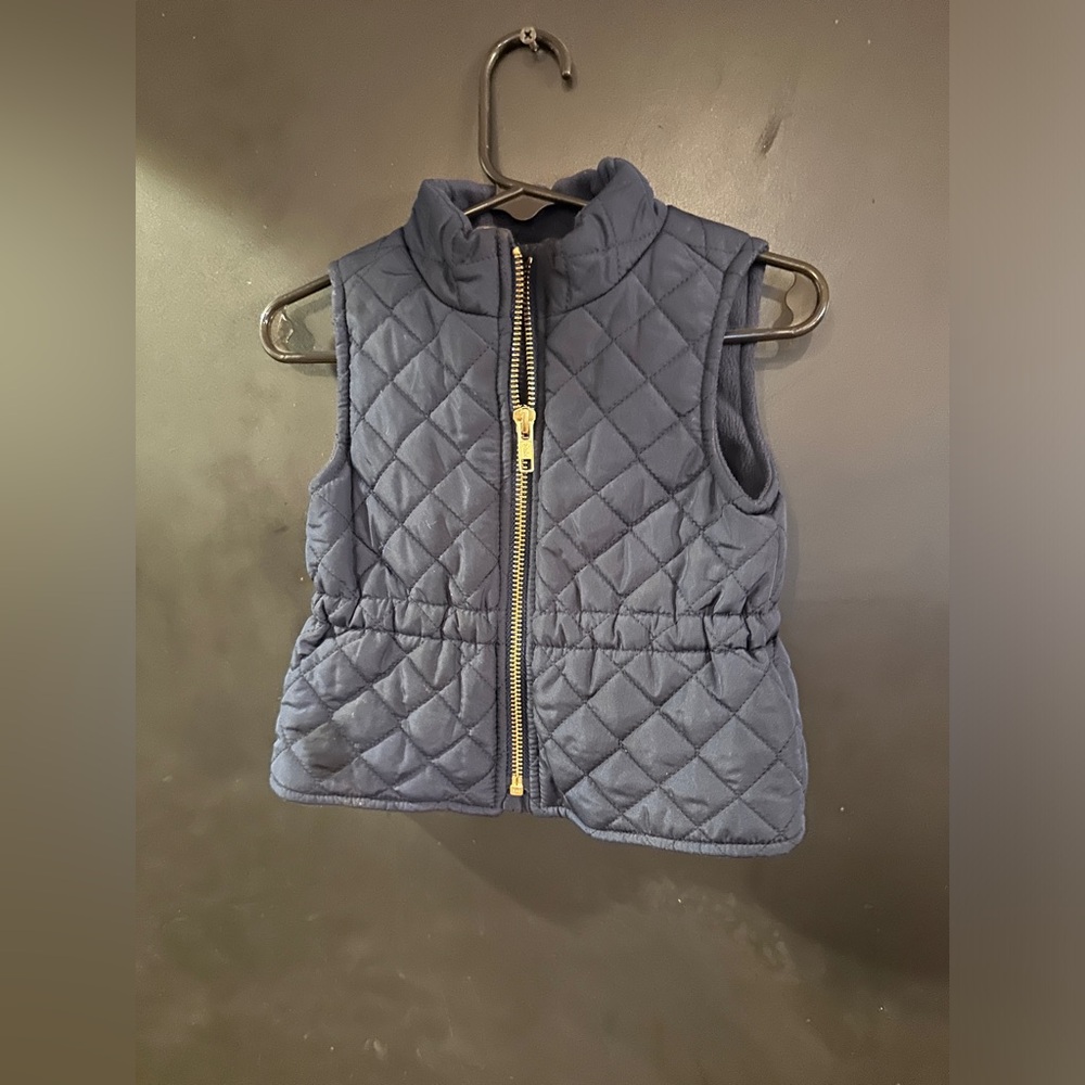6-12 month insulated infant vest. Grey in color. Super soft. Great condition!